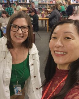 Kimm had a wonderful morning connecting with educators and staff members at East Ridge Elementary! She shared exciting results from the For the Love of Education campaign, highlighted Foundation resources available to students, and spread the word about our upcoming Backpack for Kids summer drive.

Thank you to the East Ridge team for having Kimm present and everything you do for students!

#northshoreschoolsfoundation