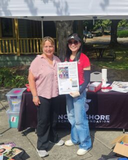 Music, community, and mission! Today's @cityofbothell Kids Concert had it all! Kimm and Laurie enjoyed meeting so many Northshore families, talking about our mission, and encourage digital donations to our Backpack Online Store.

All In for Kids!
#northshoreschoolsfoundation